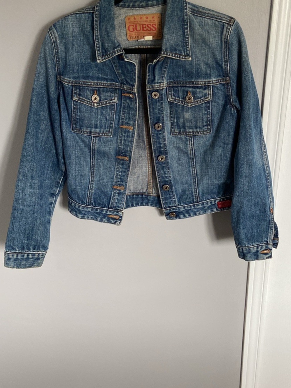 GUESS Medium Blue Denim Trucker Jacket